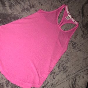 🌷🟣5 for 25 deal 🟣VS tank top🌷